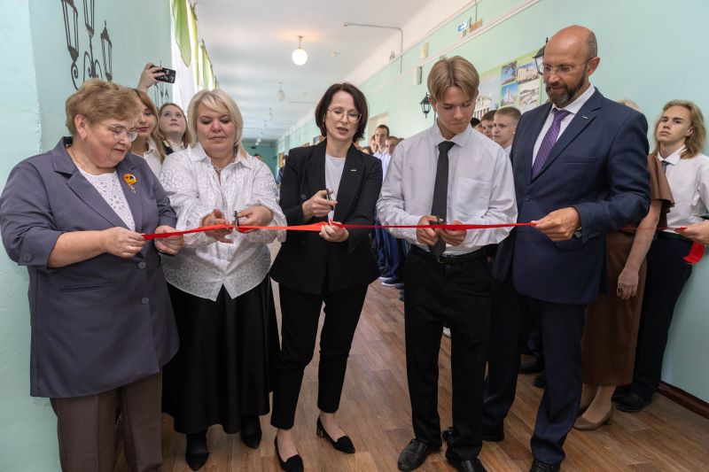 Фото - ЕВРАЗ развивает инженерные классы в школах Нижнего Тагила и Качканара